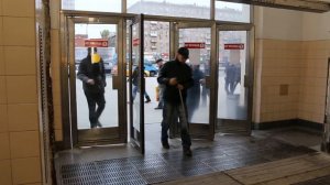 метро Сокол (вход и выход) 18 окт. 2016
