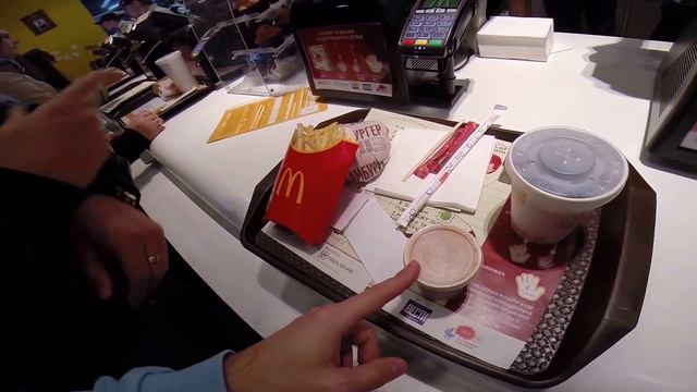 Прогулка после Хеллоуина смотреть онлайн