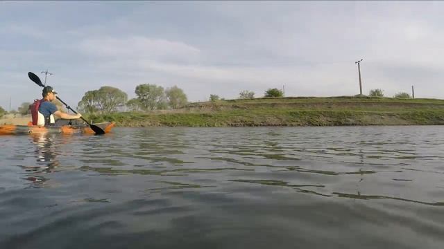 testing the Cruz Pro Angler kayak from Galaxy Kayaks смотреть онлайн