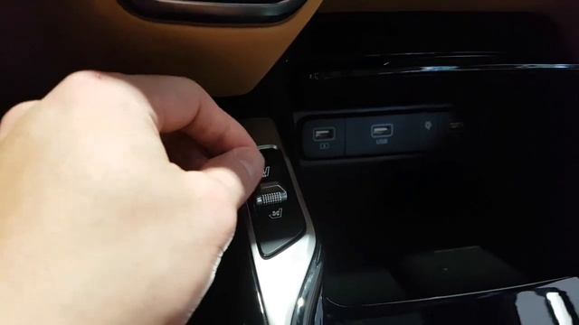 Review: 2021 Kia Sorento, King of the SUV? смотреть онлайн