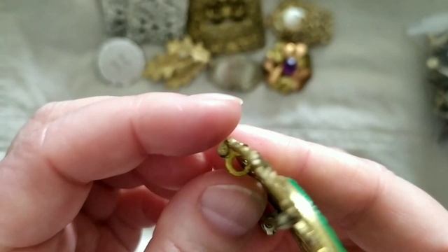 118. Распаковка лота с винтажными украшениями. смотреть онлайн