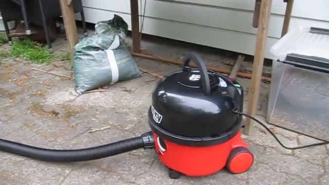 Numatic Henry Out Door Cleaning