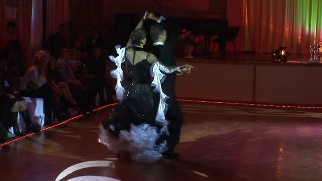 Екатерина Гребенщикова и Григорий Коломеец, венский вальс смотреть онлайн