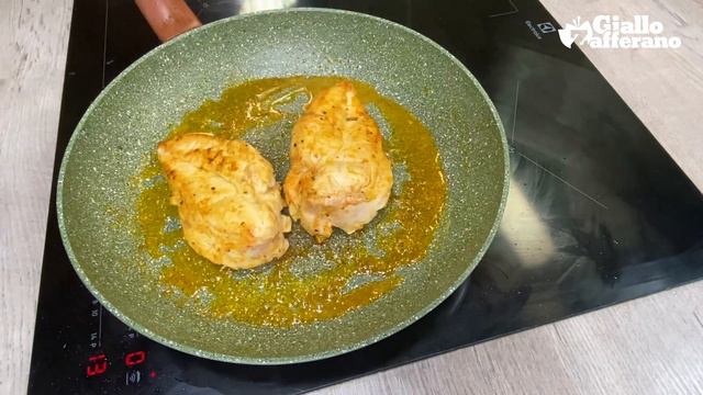PETTO di POLLO SUPER CREMOSO IN PADELLA – Perfetto per una cena da preparare al volo! 🍗😋 смотреть онлайн