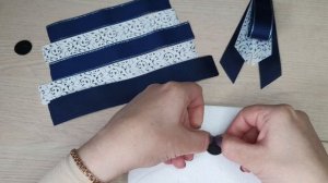 Школьный галстук-брошь для девочки / канзаши мк