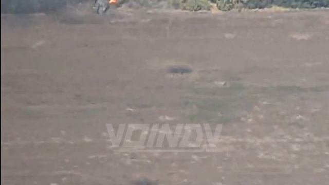 Поражение САУ "Акация" ВСУ в районе н.п Новоукраинка. смотреть онлайн