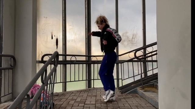 Gabber Dolls - wild one смотреть онлайн