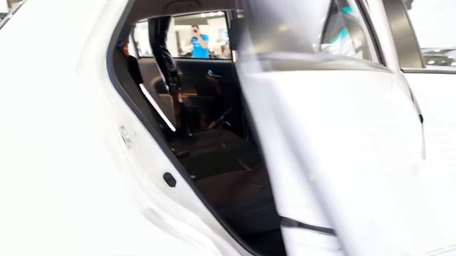 2014 Geely GC5-RV - Exterior and Interior Walkaround смотреть онлайн