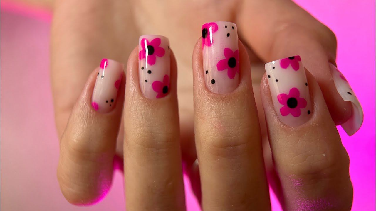 КОРРЕКЦИЯ НОГТЕЙ смотреть онлайн