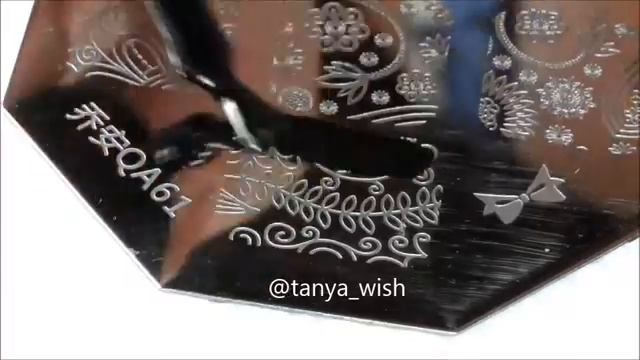 Sponge Nail Art Tutorial - Разноцветный маникюр смотреть онлайн