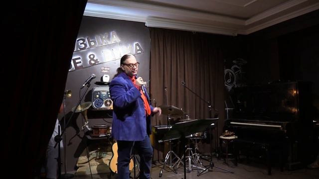 МИХАИЛ ИНОЗЕМЦЕВ 19.12.2023 ( ИЩУ ДЕВУШКУ В ЗЕЛЁНОЙ ШАЛИ ) муз Н.Калоджера, русск текст - Т.Фролкин смотреть онлайн