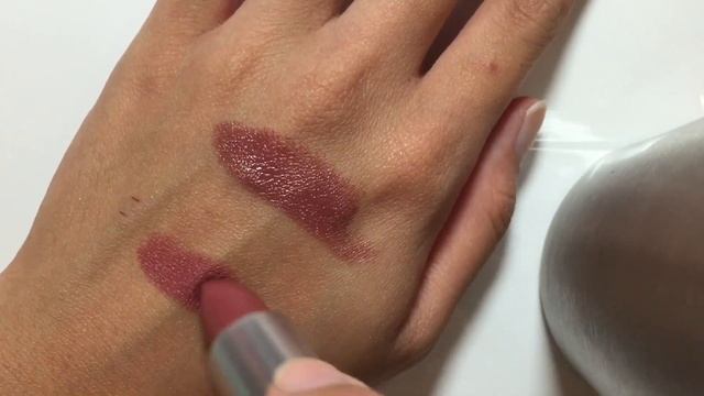 1 Minute Reviews: MAC Lipstick // Creme In Your Coffee; Twig смотреть онлайн