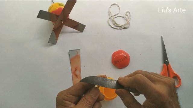 Toy from waste materials | how to make an easy toy/fan from ice cream ball| best toy out of waste смотреть онлайн