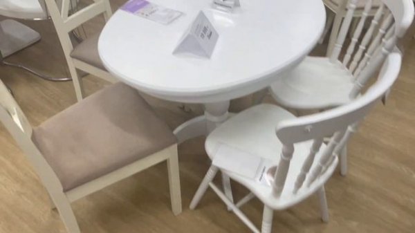 В «HOFF» просто огромный выбор обеденных групп