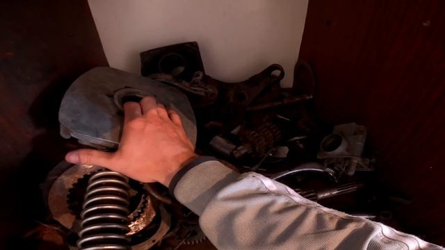 ИЖ ПЛАНЕТА 5 - ИЗ ХЛАМА в КОНФЕТКУ! ФИНАЛ! ВОССТАНОВИЛ Мотоцикл Иж Планета 5 смотреть онлайн