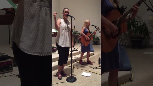 The Nields at UMC Westport and Weston September 19, 2015 #1 смотреть онлайн