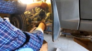 Замена рулевого наконечника, без последующей регулировки схождения. Лада Ларгус