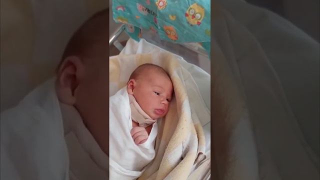 С Днем Рождения! Иветта 1 годик. смотреть онлайн