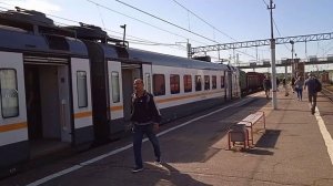 Электропоезд эп2д сообщением Калуга-1 - Москва-Киевская, ст.Балабаново. 20 июля 2023 г.