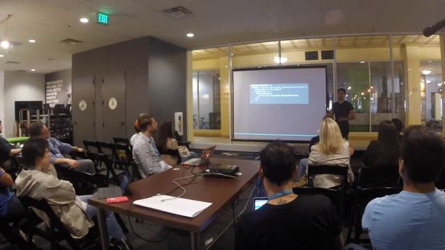 Daniel Walker and David Khourshid: WordPress and the Chamber of Single-Page Apps смотреть онлайн