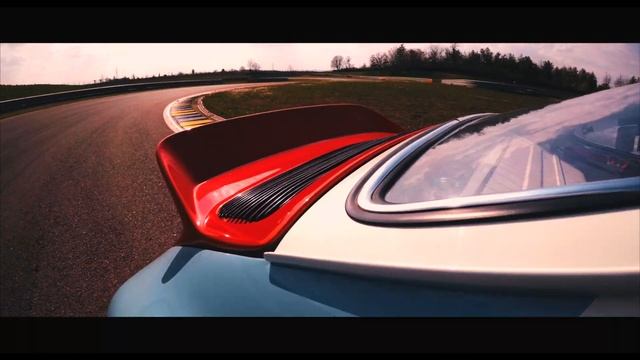 La pantera di Stoccarda - Porsche 911 ST 1972 - Trailer смотреть онлайн
