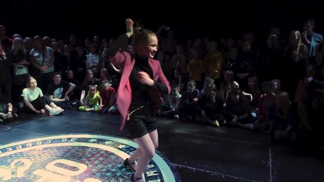 WAACKING BEG FINAL | Балакина Софья VS Багина Юлия | UOC 2020 смотреть онлайн