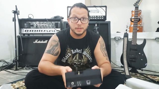 Unboxing Soundcraft UI12 смотреть онлайн