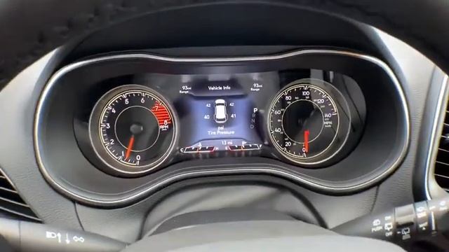 2020 Jeep Cherokee Brighton, Novi, Howell, Wixom, Pickney, MI 206041 смотреть онлайн