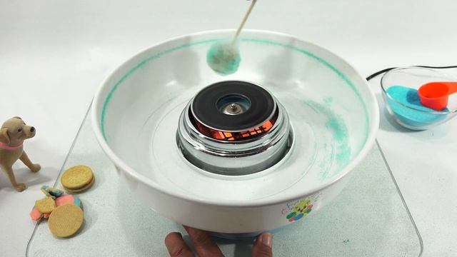 How To Make Oreo Cotton Candy Cookies With Fresh Cotton Candy On A Stick смотреть онлайн