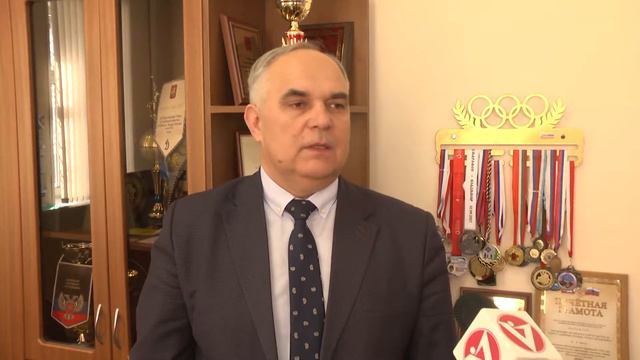 Подготовка к лыжному марафону Алексея Прокуророва смотреть онлайн