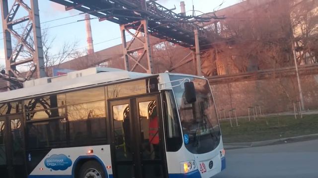 в новороссийске появился первый троллейбус с автономным ходом.Часть первая смотреть онлайн