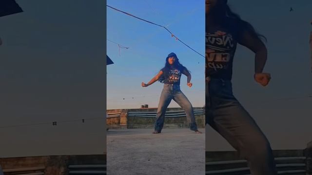 ROVER challenge by KAI of EXO. #exo #KAI #exol #rover #roverchallenge #trending #dance #exoindia смотреть онлайн