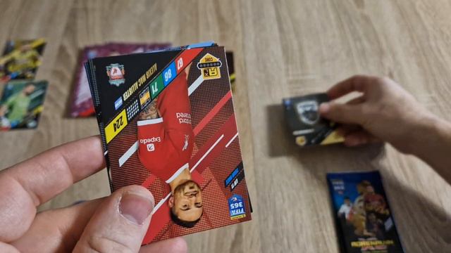 Nowość!Panini Fifa 365 2024!Unboxing greckiego giftboxa z Olympiakosu!A w środku 11 XXL Limitek! смотреть онлайн