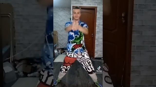 10 ЛУЧШИХ ТАНЦЕВ ИВАНЗОЛО2004 смотреть онлайн