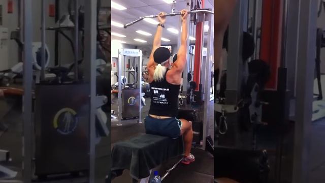 5417 - Back n bi super set (1 favorite) смотреть онлайн