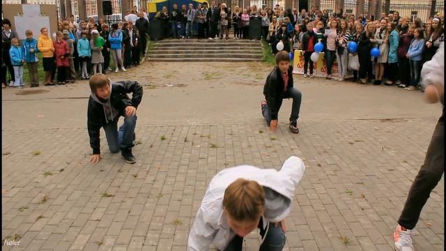 Танец тиктоник