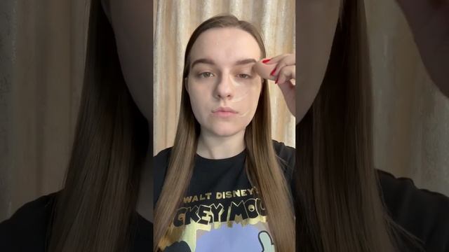 Лифтинг с помощью консилера #shorts #бьютиблог #макияж смотреть онлайн