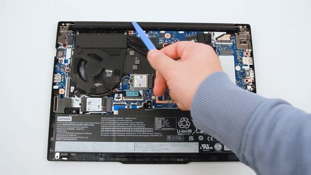 Ноутбук Lenovo ThinkPad E14 Gen 5. С ним можно забыть о мышке