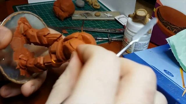 Лепка и вырезание титана робота из TechWars 2. Лепим из торса. Мех - The Last Emperor.