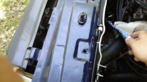 Куда дует вентилятор авто