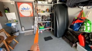 Загнать лодку в гараж Легко. Простой способ.