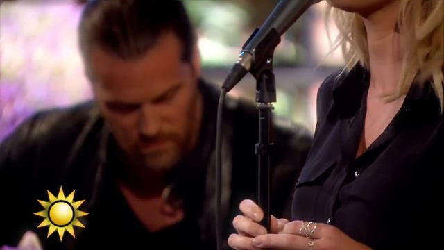 Sanna Nielsen - Undo (Live) - Nyhetsmorgon (TV4) смотреть онлайн