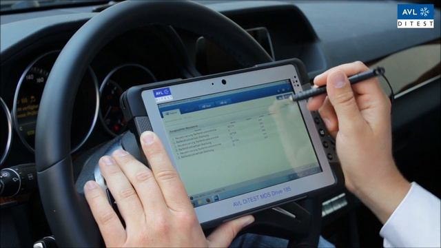 Tachomanipulation mit AVL DiTEST Diagnose aufdecken E-Klasse 212 A6 смотреть онлайн