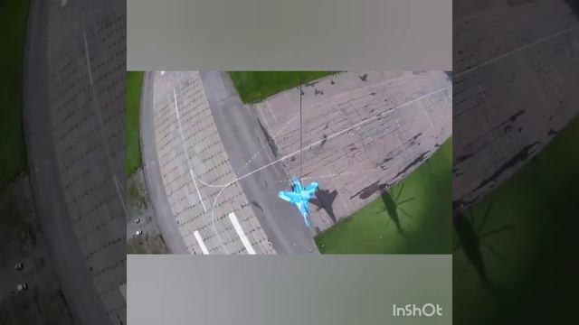 Mil Mi-26 helicopter lifts Su -27 using sling смотреть онлайн