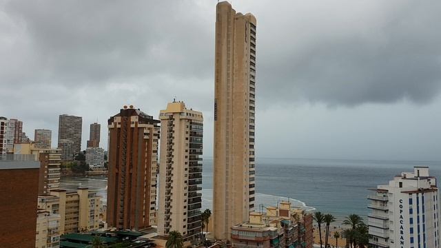 Гроза в Бенидорме, Испания (3) смотреть онлайн