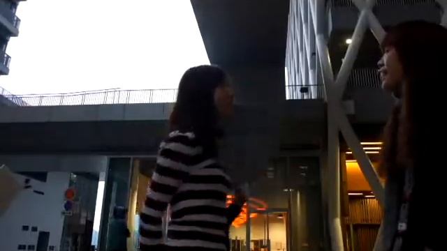 Ultimate Ears Triplefi 10 Advertisement смотреть онлайн