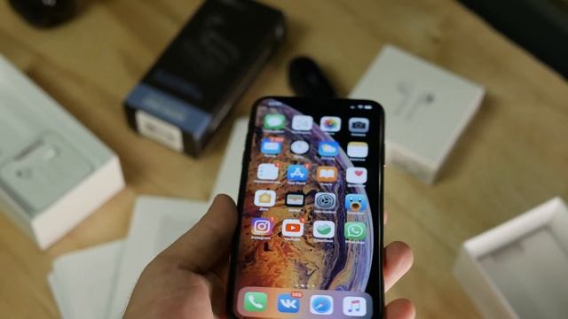iPhone Xs Max Gold 256gb глазами НИЩЕБРОДА [4K] смотреть онлайн
