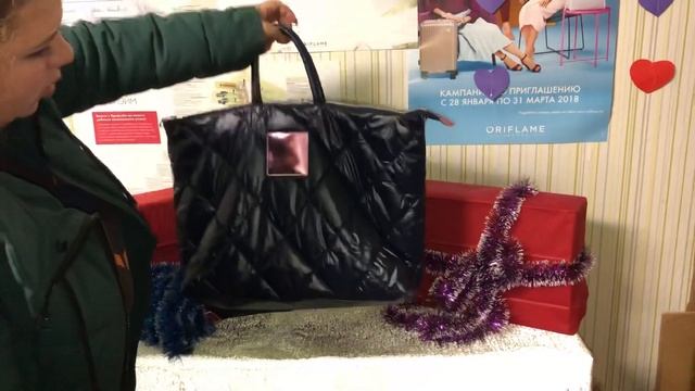 Стеганая сумка со съемным ремешком смотреть онлайн