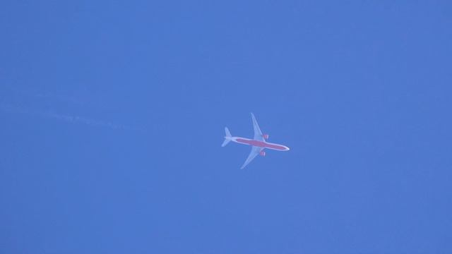 Plane Spotting - Air India - New York to Delhi - Boeing 777 - High Altitude Jet Crossing Lahore. смотреть онлайн