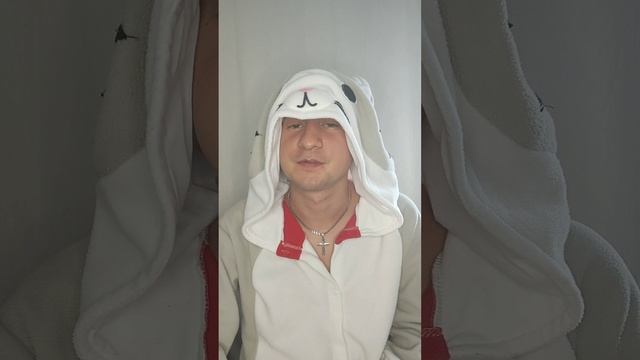 А помнишь небо помнишь сны о молчании?